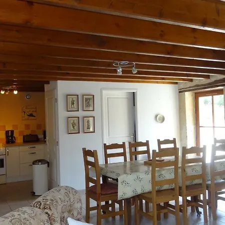 度假居 Dans Les Champs *