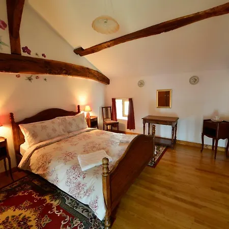 度假居 Dans Les Champs Sauzé-Vaussais