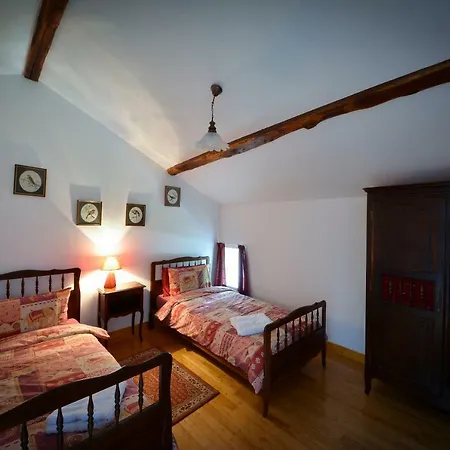 度假居 Dans Les Champs Sauzé-Vaussais