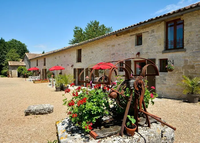 Dans Les Champs Hébergement de vacances